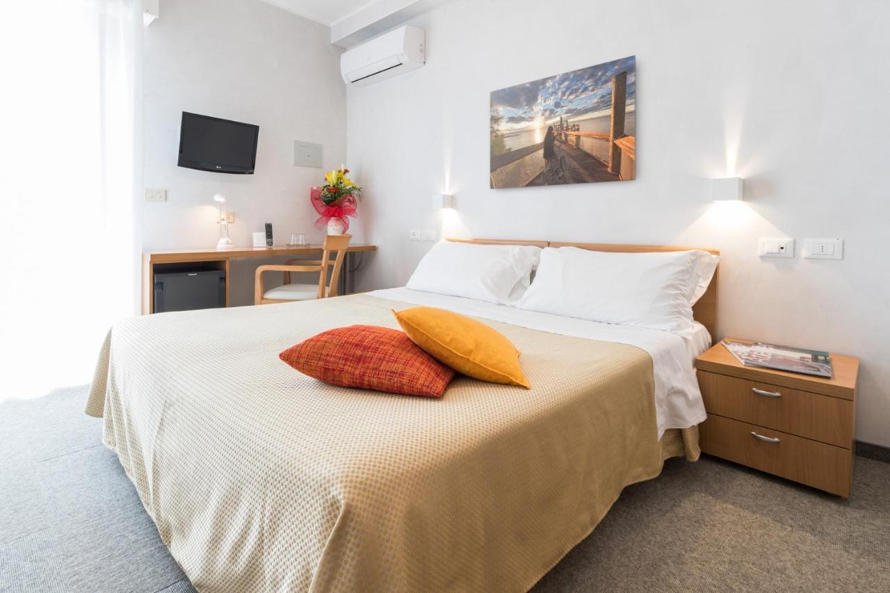 Hotel Al Cigno Lignano Sabbiadoro Eksteriør billede