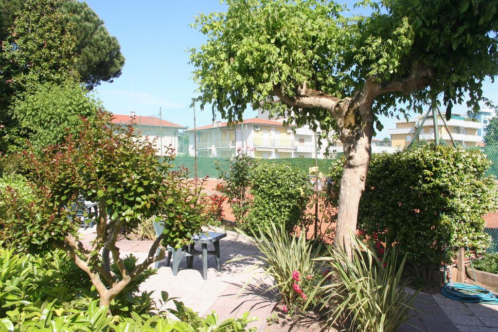 Hotel Al Cigno Lignano Sabbiadoro Eksteriør billede